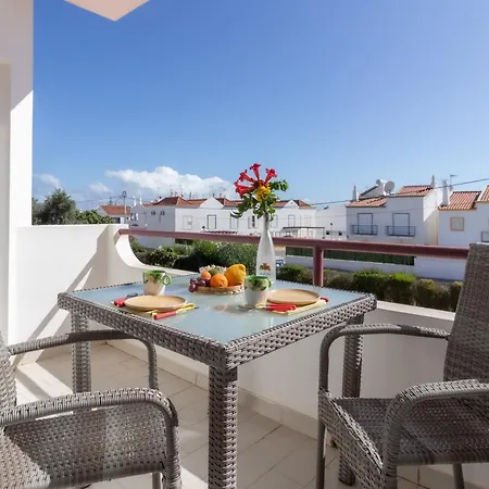 Apartament T1 Lota Premium *