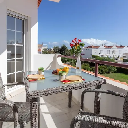 Apartament T1 Lota Premium *