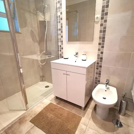 Apartament T1 Lota Premium
