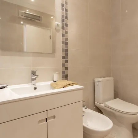 Apartament T1 Lota Premium *