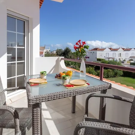 T1 Lota Premium Apartament *